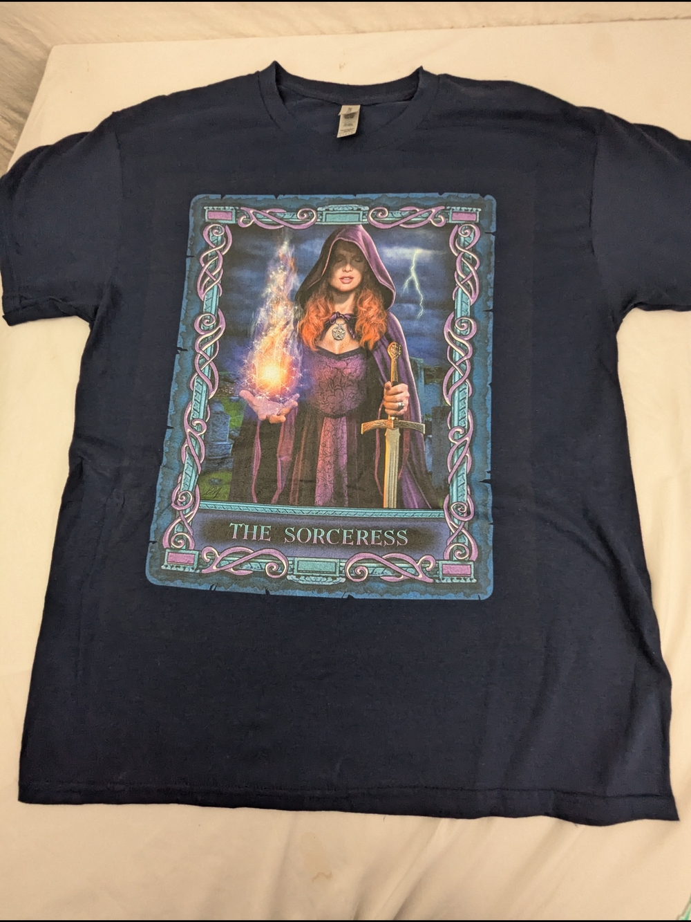 The Sorceress Holding Fire & Sword Beautiful & Colorful Graphic Large NWOT - Picture 3 of 7